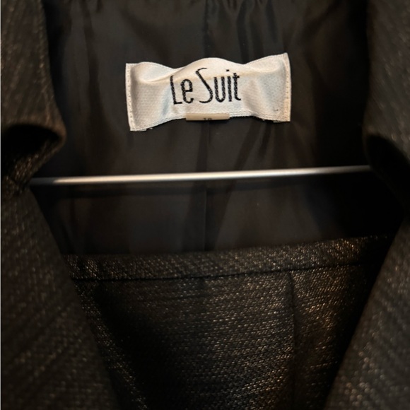 Le Suit 2-pc. Knee Length Skirt Suit - Picture 2 of 4